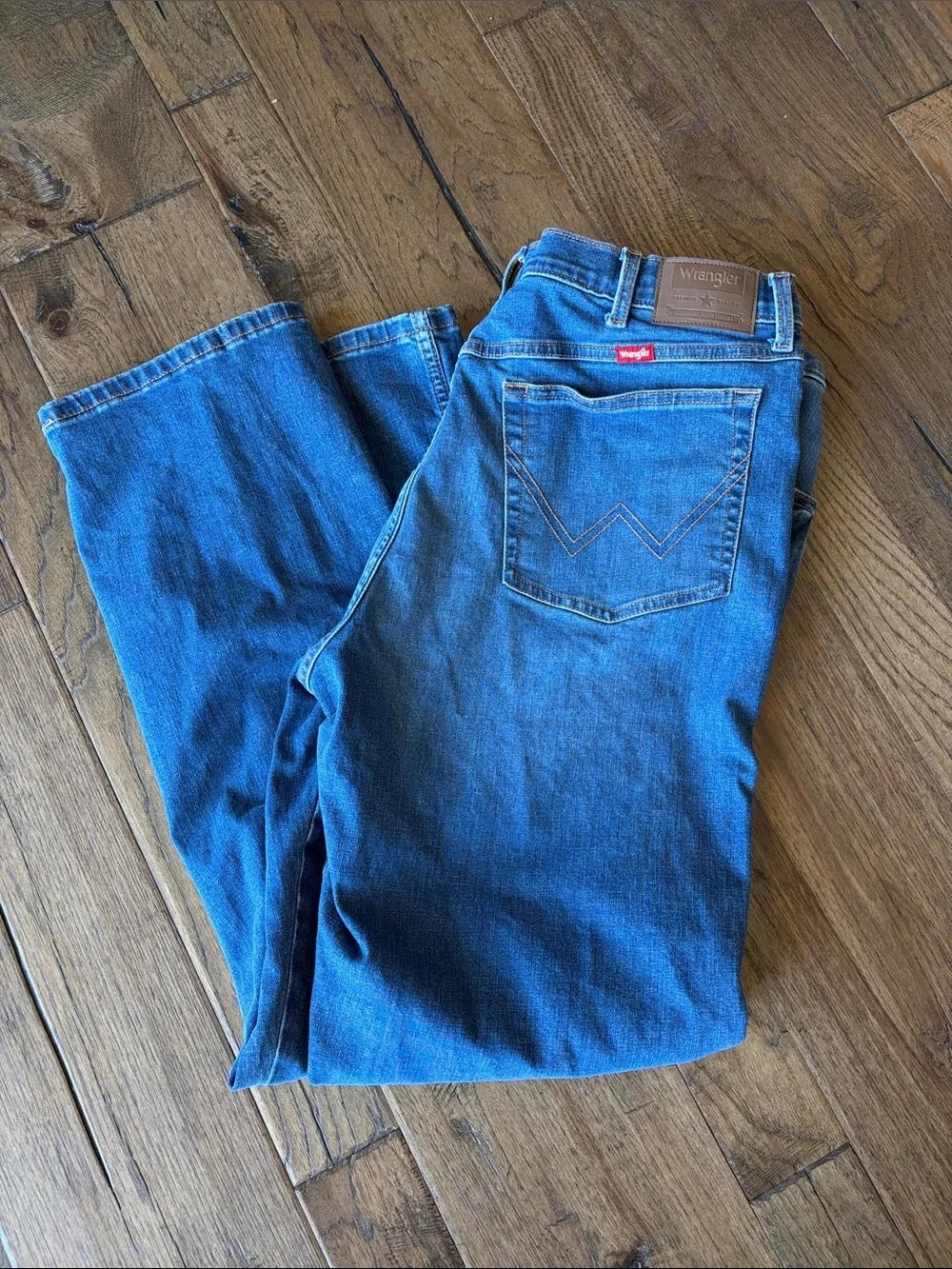 Wrangler Straight-Leg Jeans in Classic Blue Denim